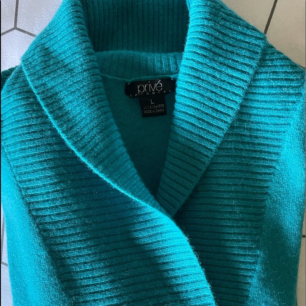 Cashmere Privé sweater